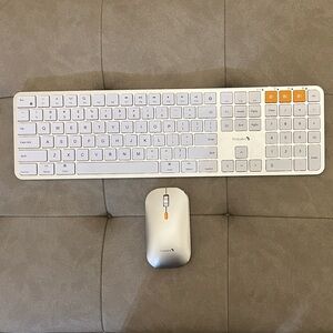 ProtoArc Backlit Bluetooth Keyboard and Mouse